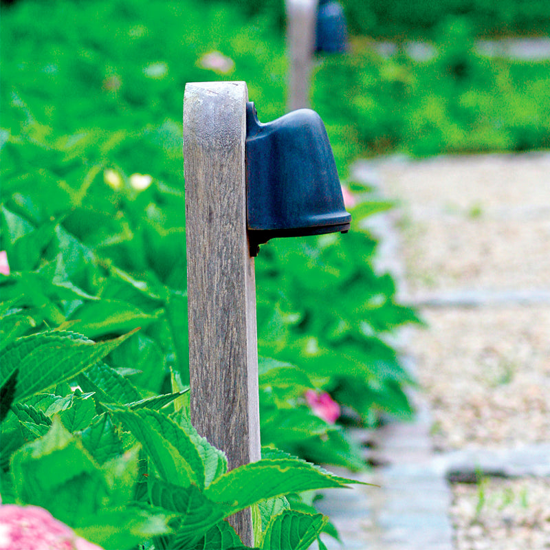 Balume on wooden pole - Authentage